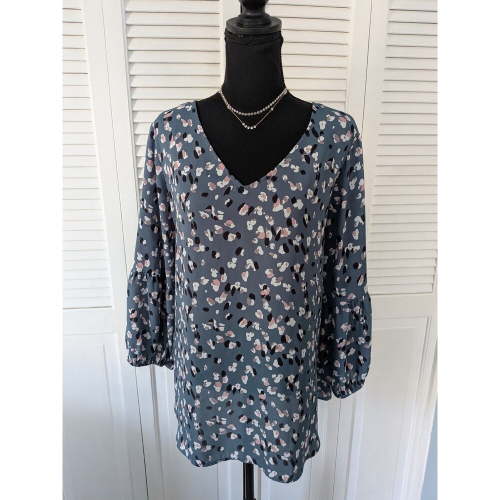 Collective Concepts Top Women's 1X Slate Blue Blush Pink Art Printed Boho Blouse